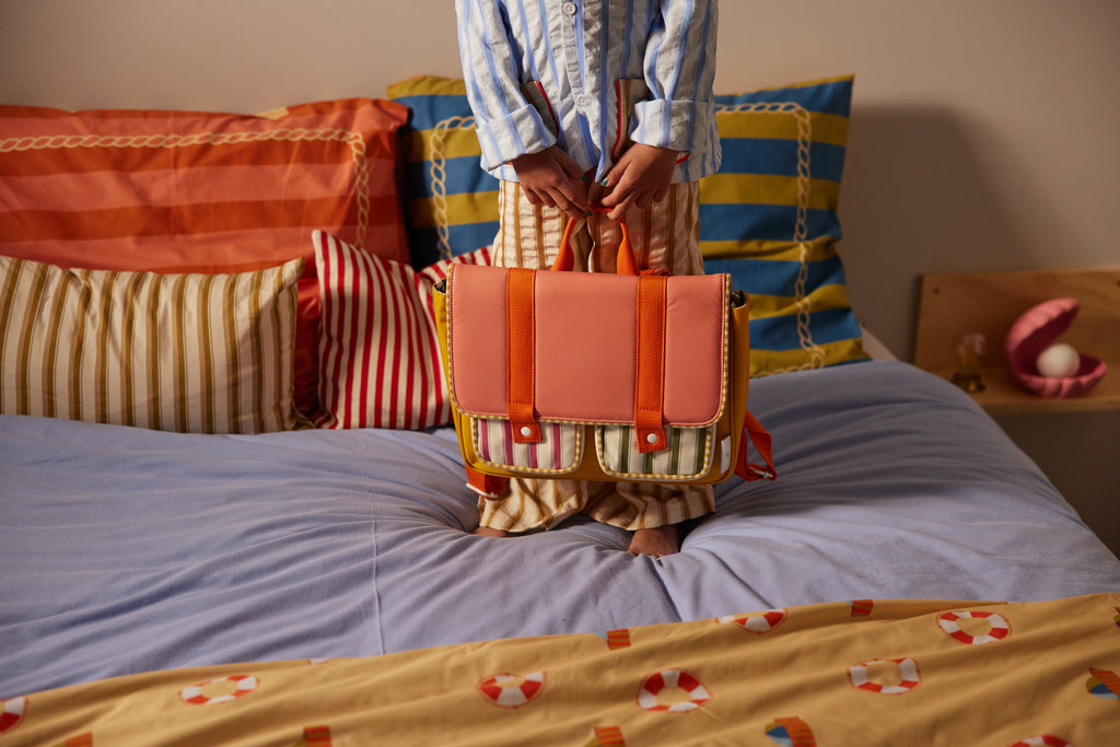 Ρετρό παιδική σχολική τσάντα coral pink + submarine yellow 32x8x23,5εκ. Sticky Lemon