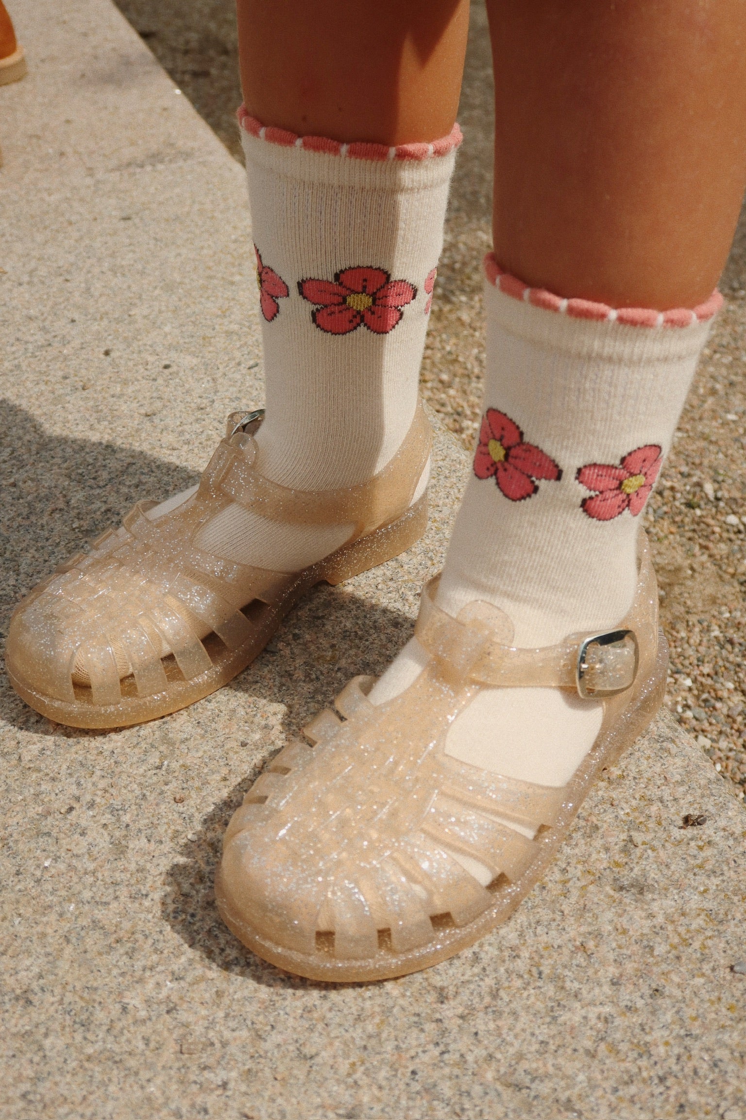 Παπούτσια θαλάσσης Sun -Gold paillete 31-33 νούμερο Meduse