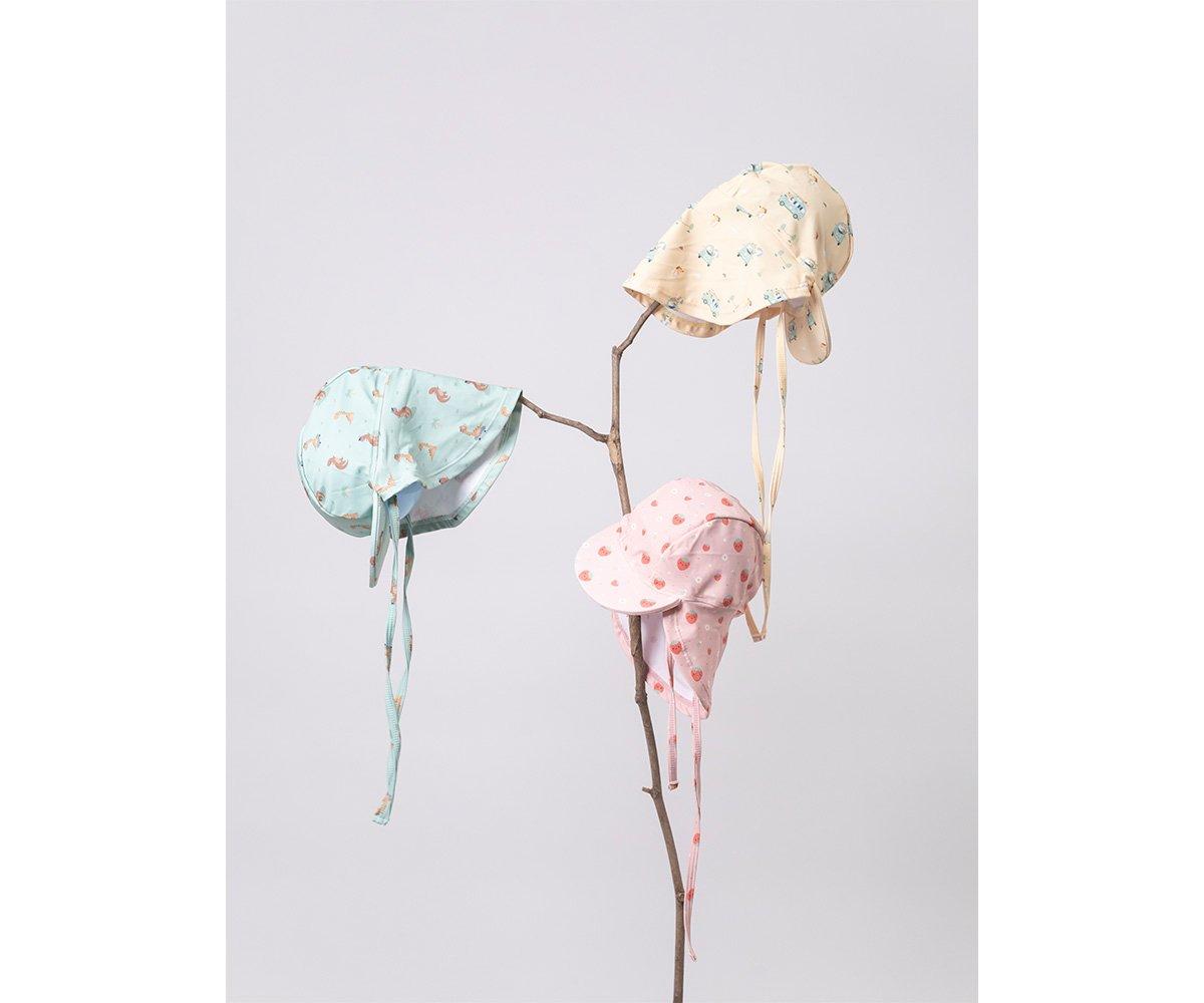 Παιδικό καπέλο παραλίας με κορδόνια και προστασία από τον ήλιο UV 50+ 12-24 μηνών Strawberries Monnëka Μέγεθος M