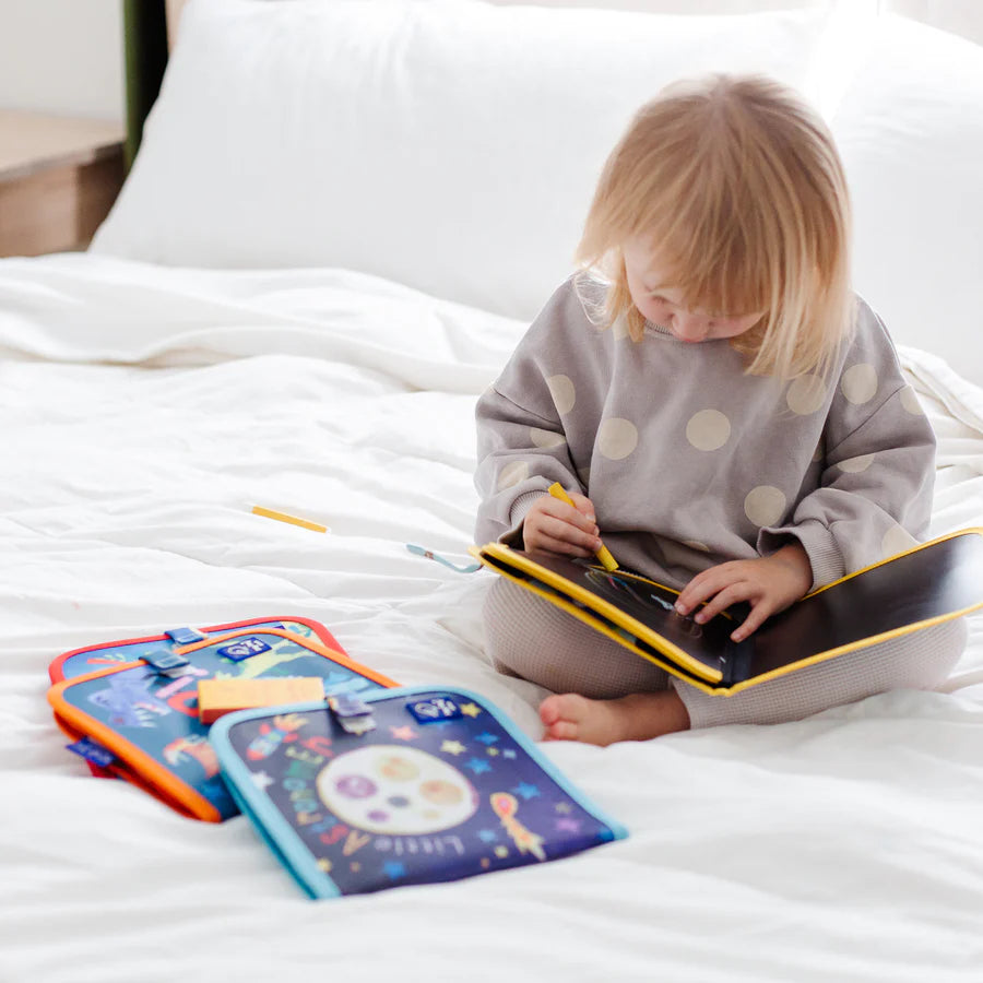 Jaq Jaq Bird Βιβλίο ζωγραφικής με κιμωλίες Solar 20x20εκ.