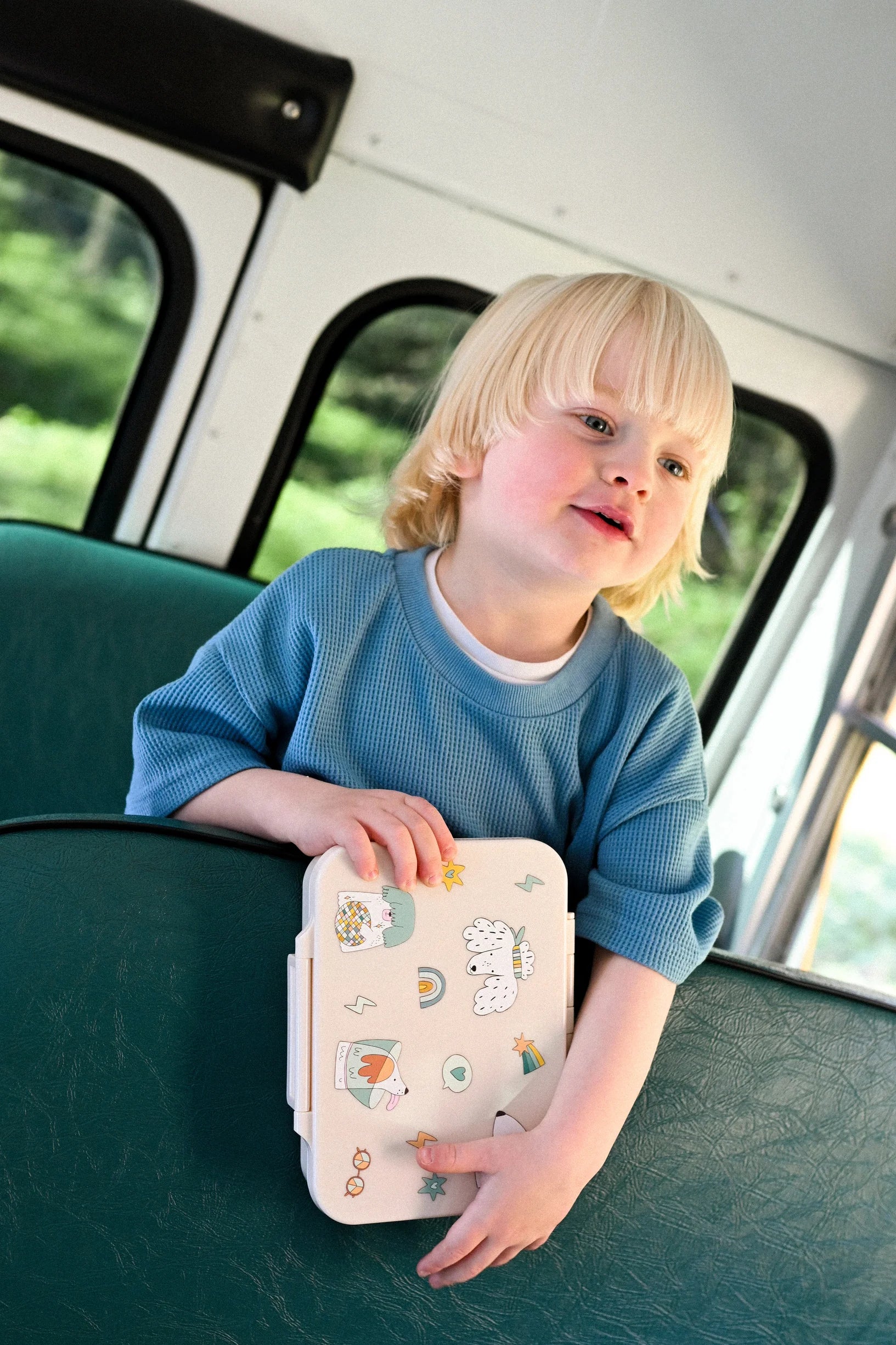 Παιδικό Φαγητοδοχείο Bento από tritan 850 ml  3+ ετών Funky Dogs