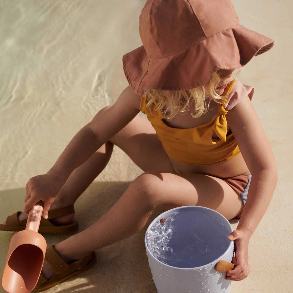 Παιδικό καπέλο διπλής όψης Amelia Leopard/Sandy 0M-10Y - Liewood