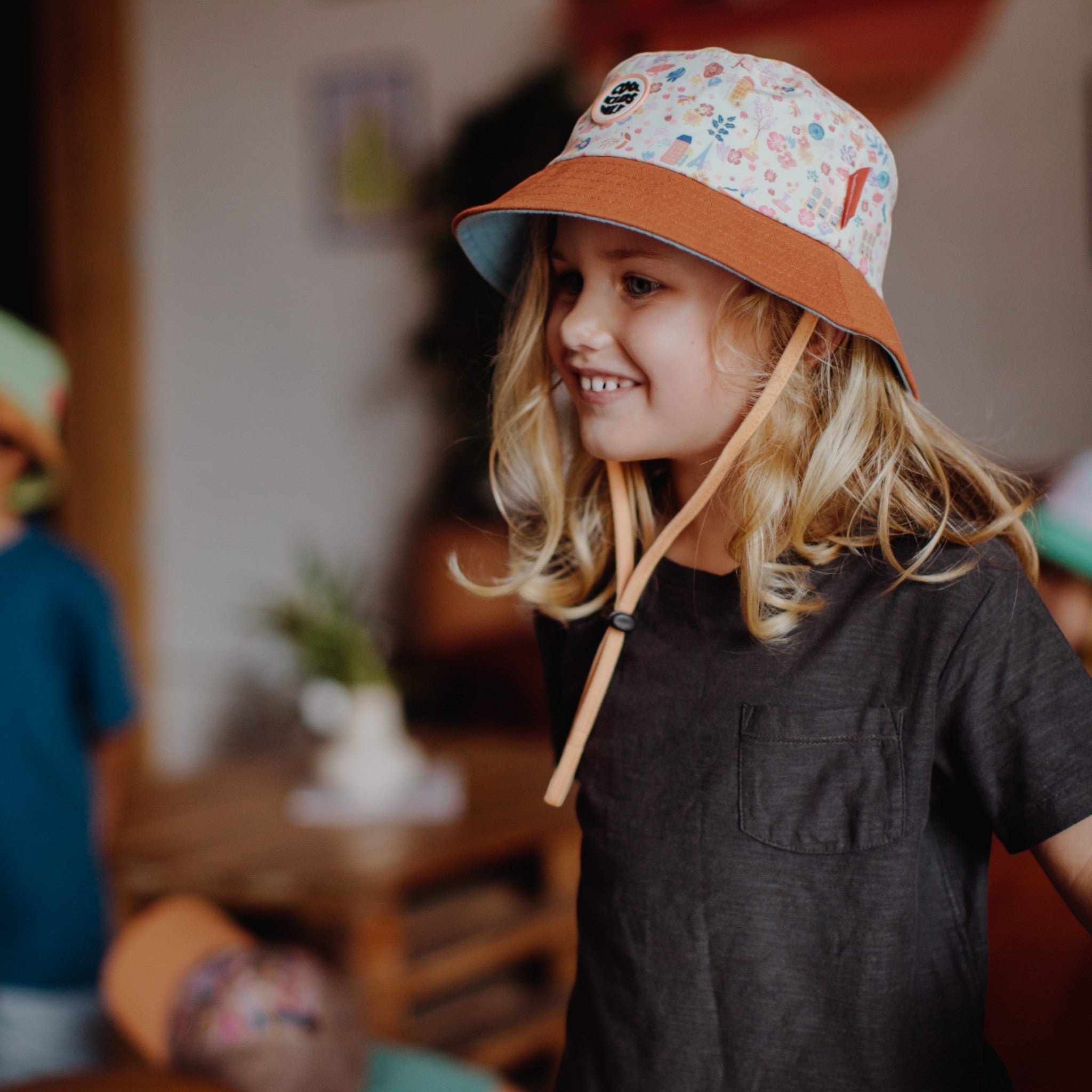 Παιδικό καπέλο ήλιου Bob Dried Flowers 2-6Y+ Hello Hossy