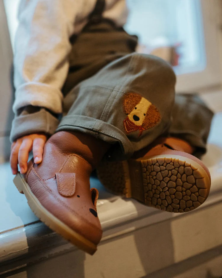 Παιδικό δερμάτινο μποτάκι Wadudu Classic Boots Dog - Hazelnut Leather Νούμερο 23-33 DONSJE