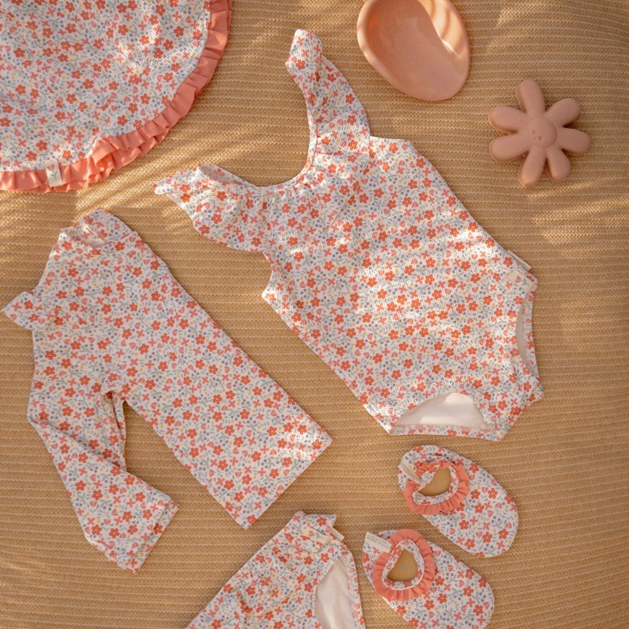 Children's bikini with ruffles Sunny Flowers multicolour 9M-4Y Little Dutch