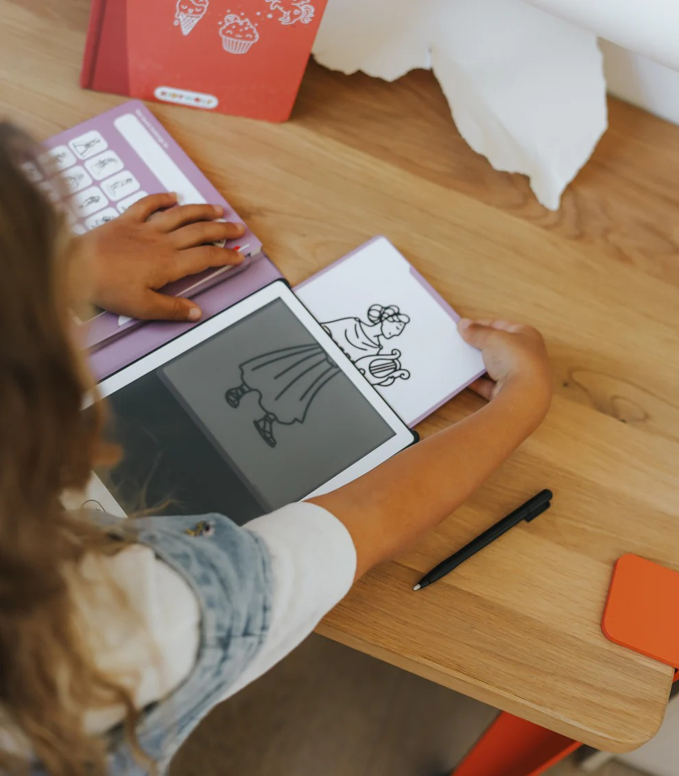 Παιδικό Tablet ζωγραφικής με οθόνη LCD (30 κάρτες) +4 ετών - Princess KIDYWOLF