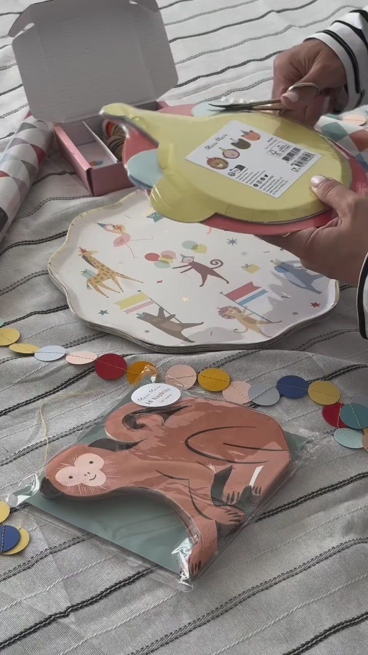 Meri Meri Animal Parade Die Cut Plates (x8)