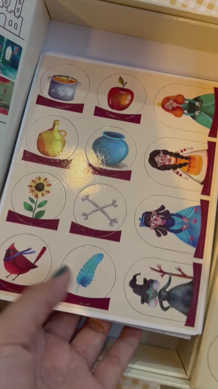 Svoora. Μαγνητικό παιχνίδι  βιβλίο σύνθεσης παραμυθιών και ιστοριών "In a kingdom far away"