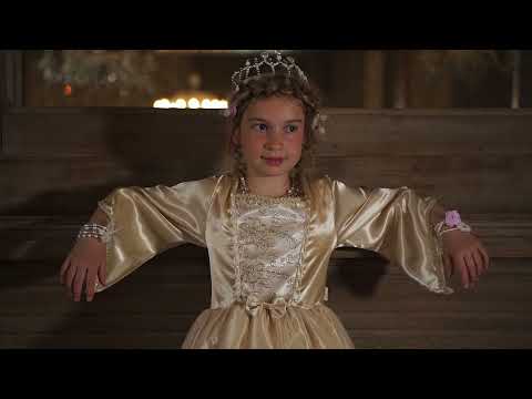 Kids Costume-Queen Elisabeth dress 3-10Y Souza