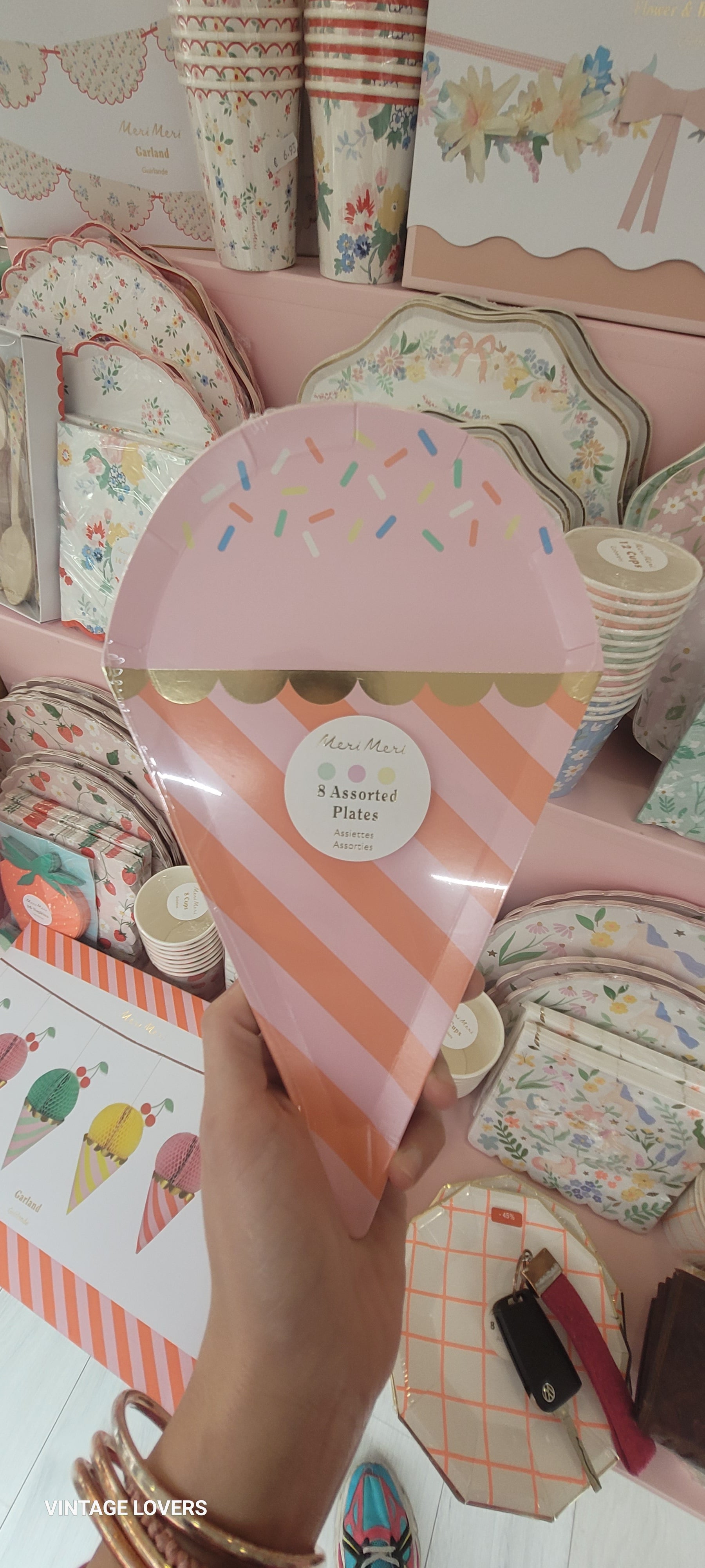 Ice Cream paper plates 8 pcs