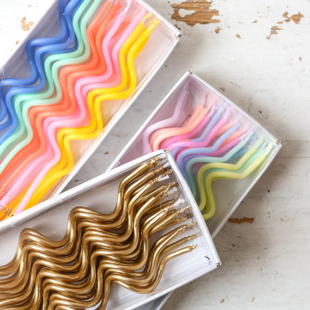 Mixed Swirly tall candles 16 pcs