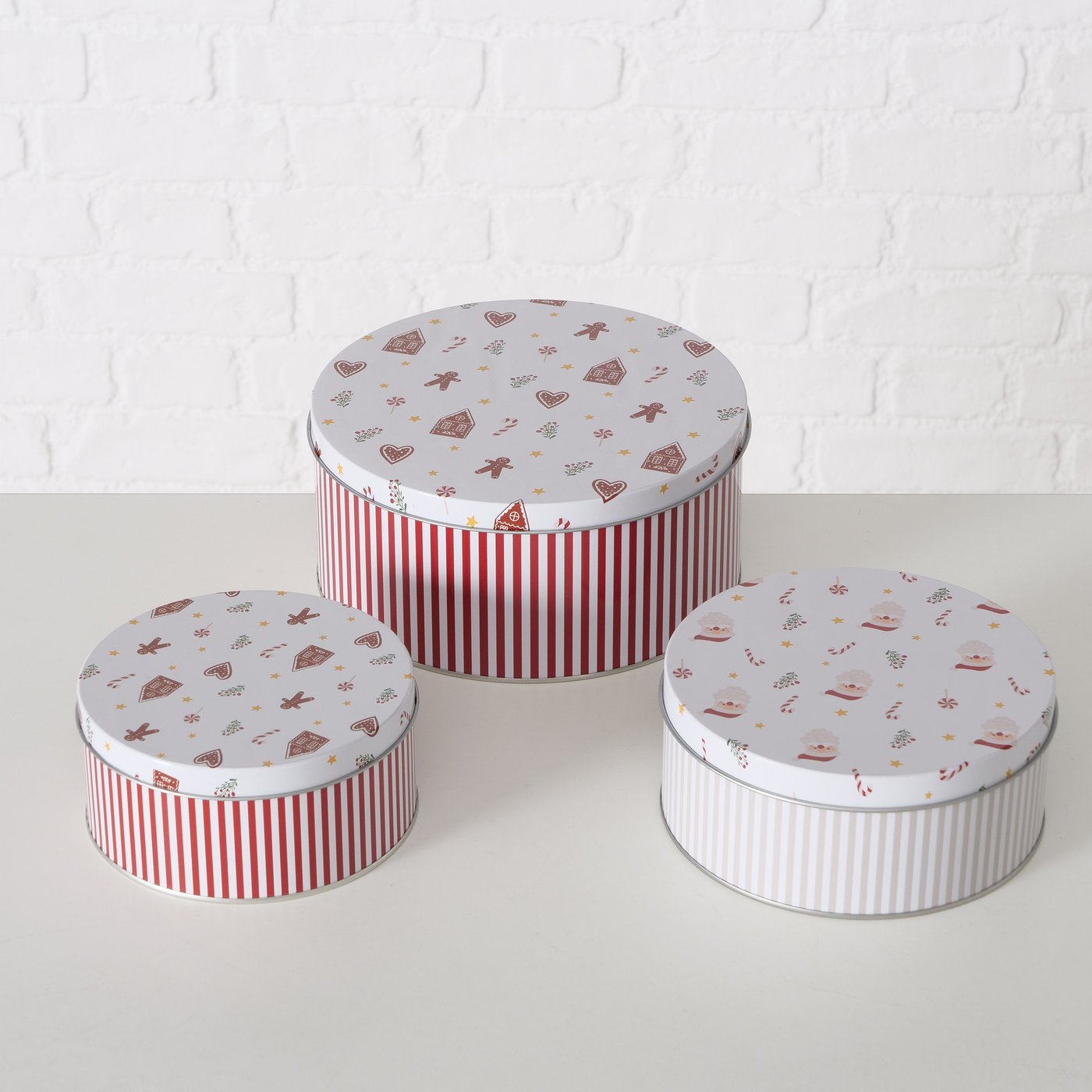 Set of 3 metal storage boxes with Christmas designs H6-9cm D13.5-20cm