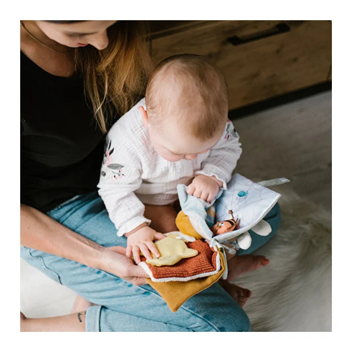 Soft activity booklet Seasons 12x12x2cm Babyono