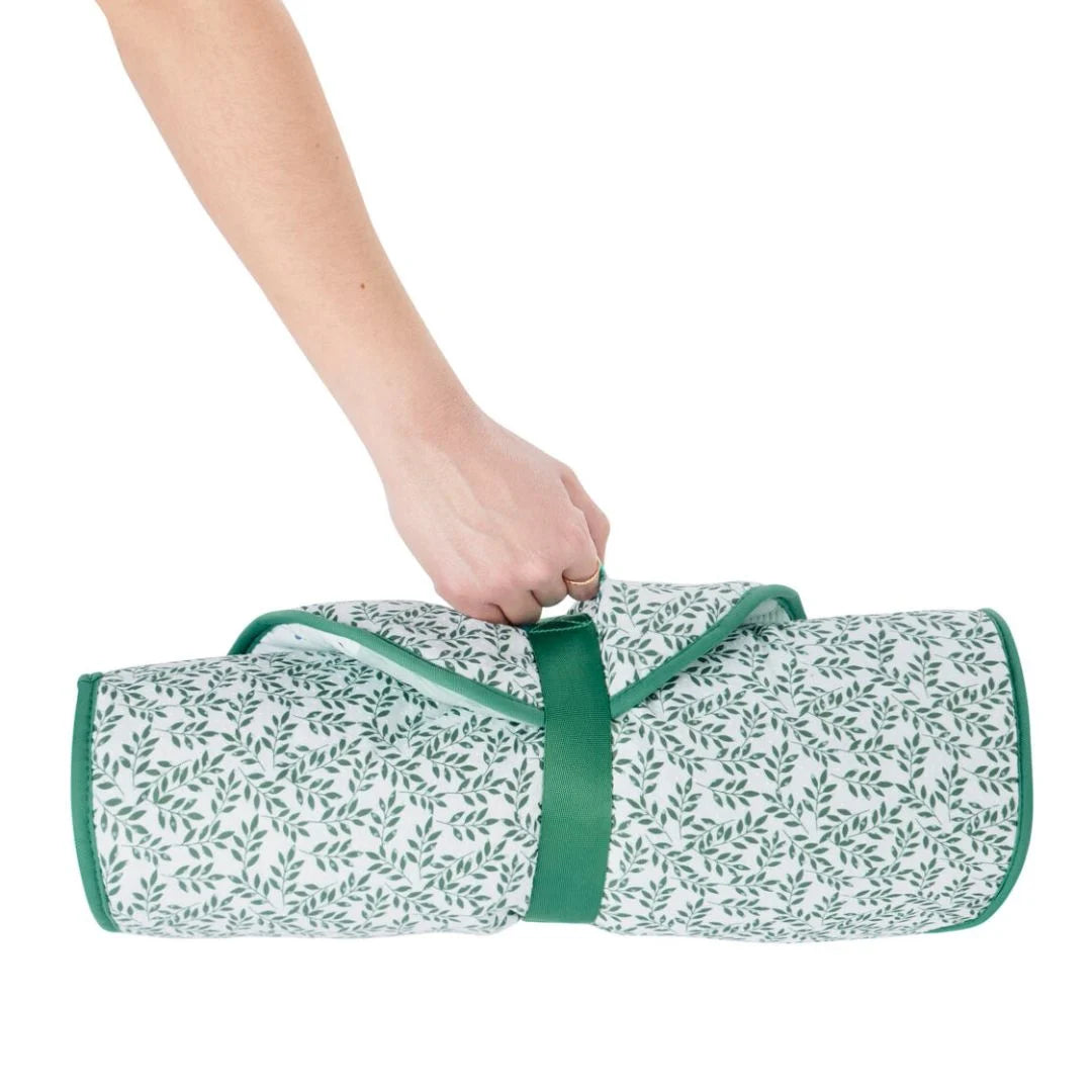 Baby fabric sensory play mat – Sophie the Giraffe