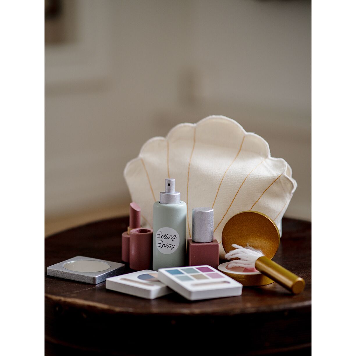 Wooden kid's toy Beauty Belt 3+years - Jabadabado