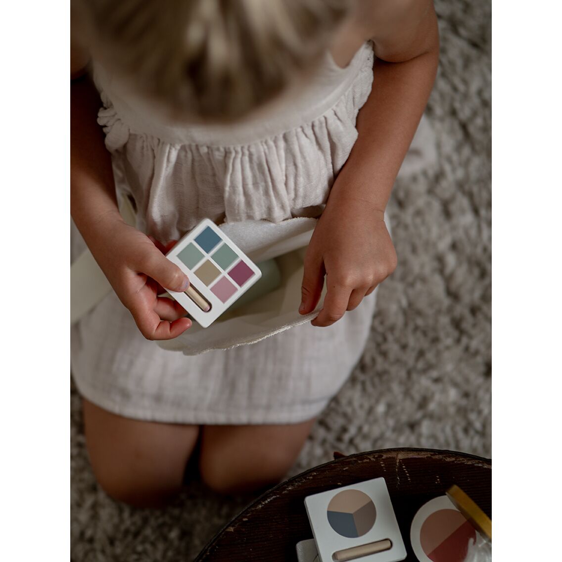 Wooden kid's toy Beauty Belt 3+years - Jabadabado