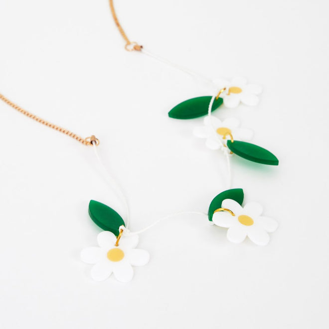 Meri Meri Daisy Necklace