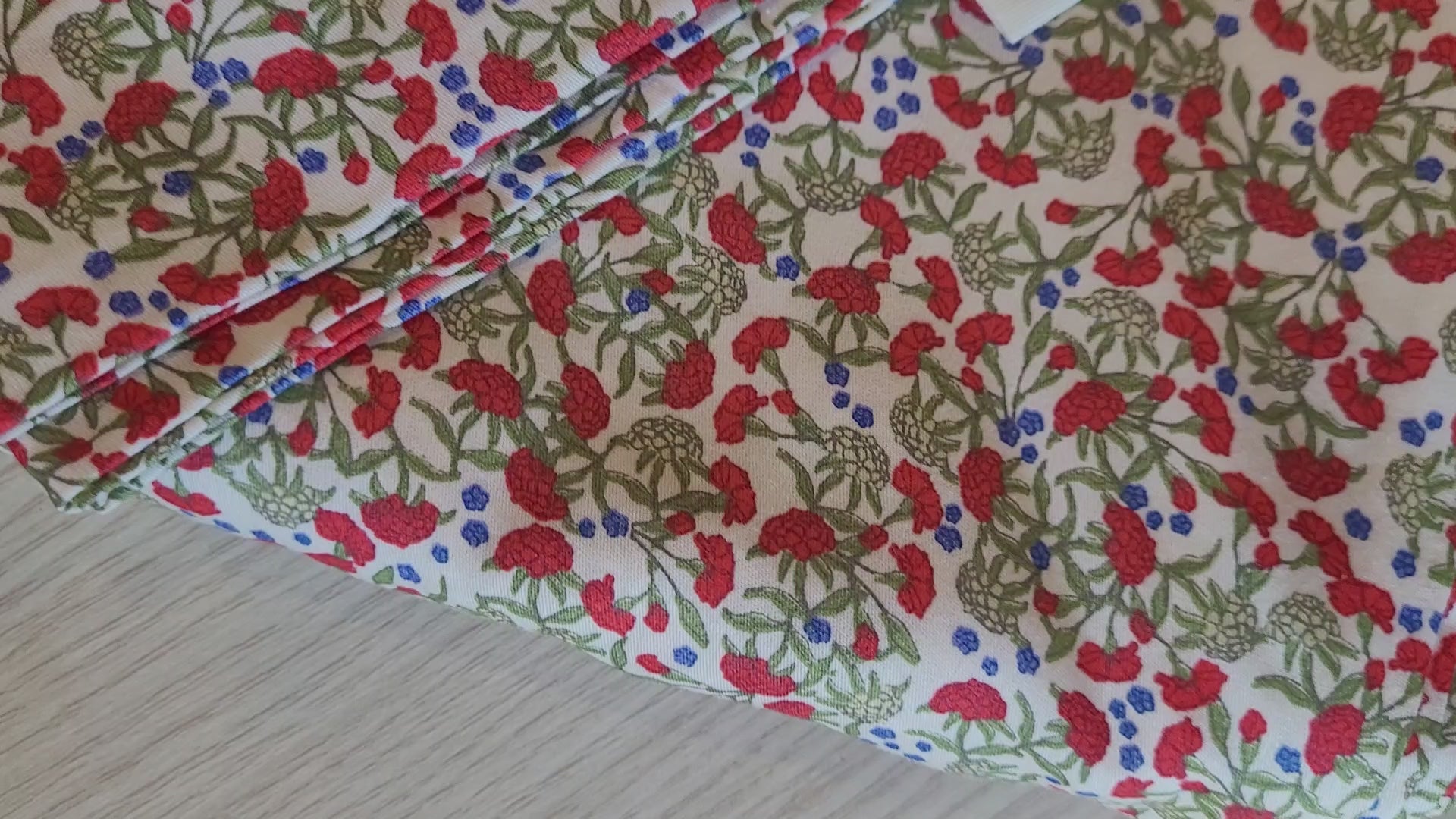 Junior bedding Carnations Organic Cotton-140x100cm Konges Slojd