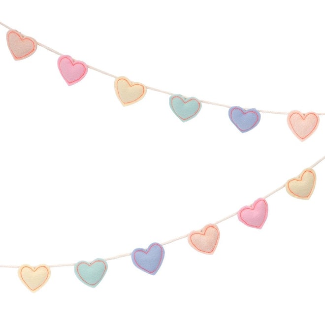 Felt Heart Garland 2.5m Meri Meri