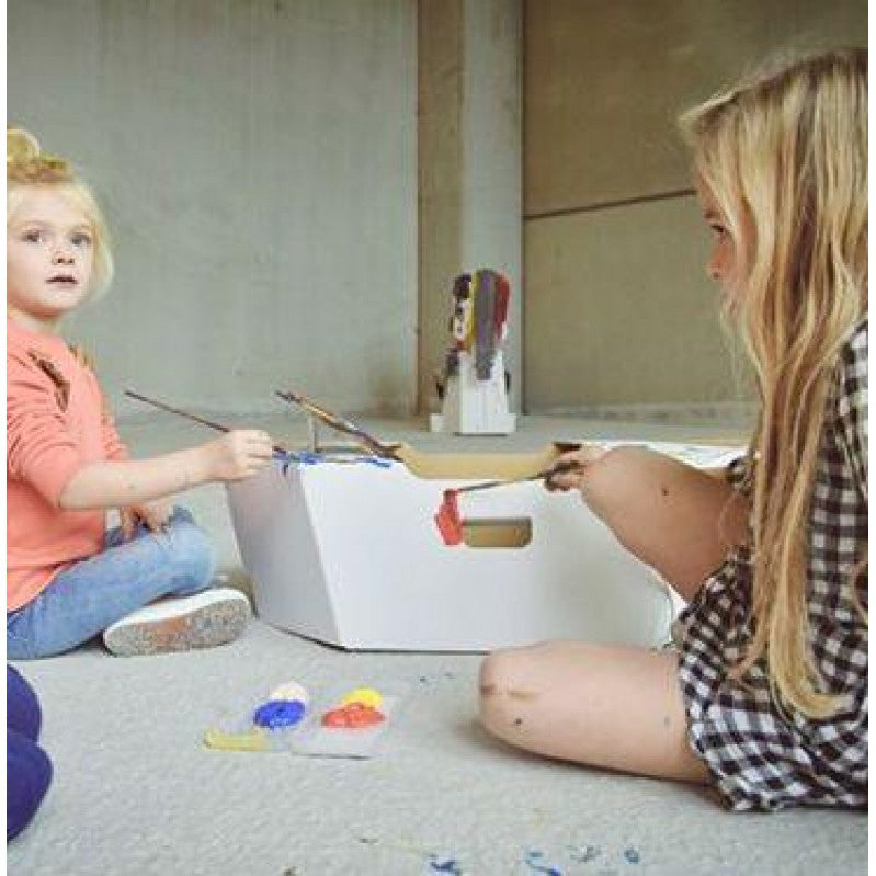 Cardboard boat for painting