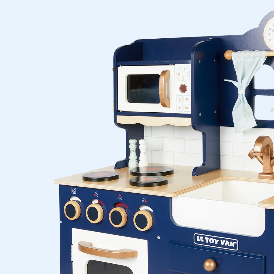 Wooden Children's Toy Kitchen-Oxford Kitchen-Le Toy Van-63x 35x90cm