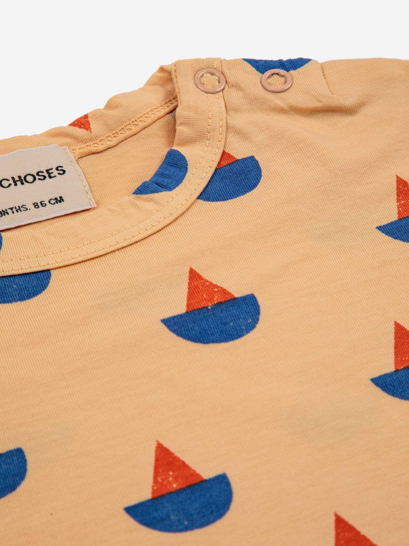 Sail boat all over t-shirt 3-24M Light brown - Bobo Choses